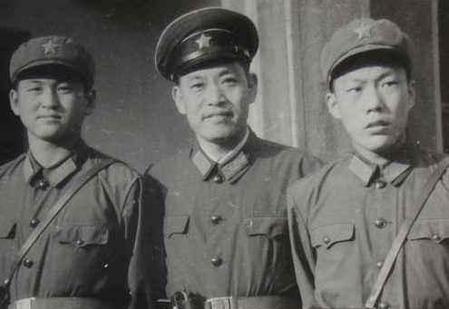 60年代军衔制军装(魔兽世界60级军装一览)