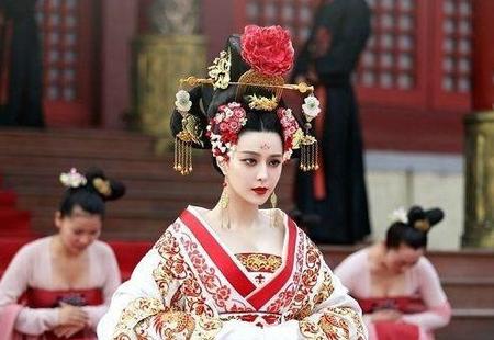 武则天之后为什么还是唐朝(武则天把唐朝改为什么朝)